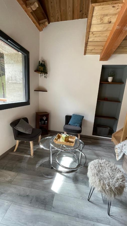 Chambres D'Hotes Les Chambres D'Elsa Albiez-Montrond Extérieur photo