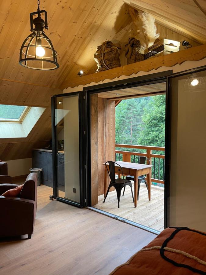 Chambres D'Hotes Les Chambres D'Elsa Albiez-Montrond Extérieur photo