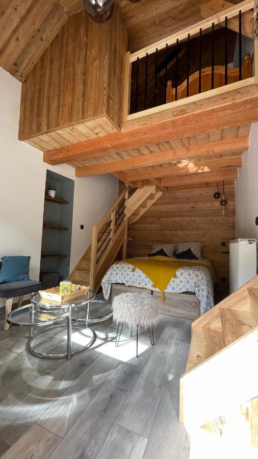 Chambres D'Hotes Les Chambres D'Elsa Albiez-Montrond Extérieur photo