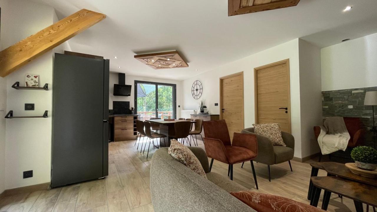 Chambres D'Hotes Les Chambres D'Elsa Albiez-Montrond Extérieur photo